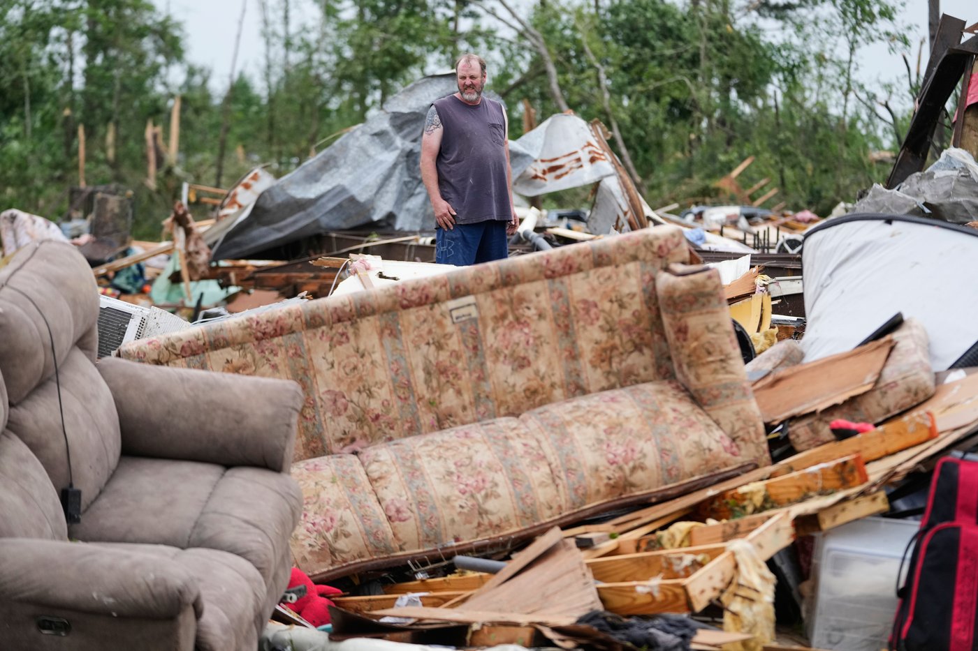 Photos of Mississippi communities reeling after tornadoes | iNFOnews.ca
