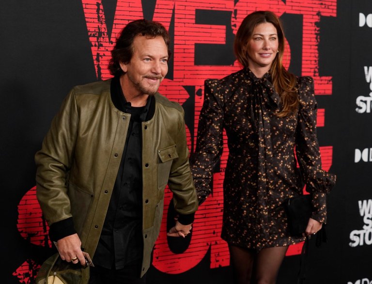 Eddie Vedder turns solo vulnerability into a powerful plea in Netflix’s 'Matter of Time' | iNFOnews.ca