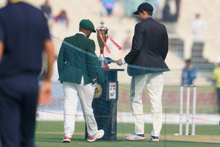 South Africa wins the toss and will bat in first cricket test against India | iNFOnews.ca