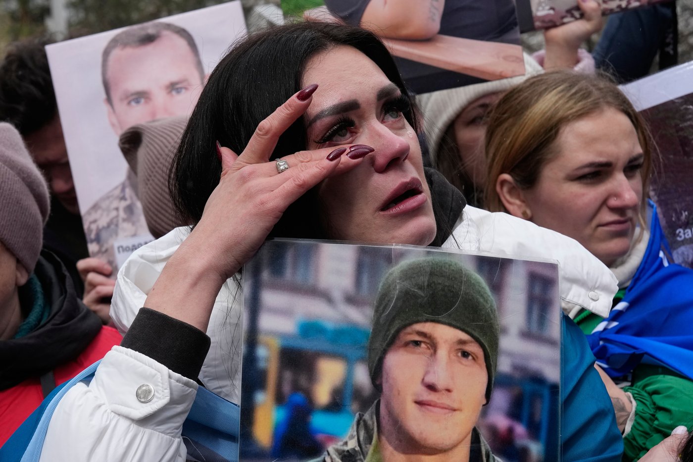 Orthodox Easter truce falters as Ukraine says Russia continues drone strikes | iNFOnews.ca Orthodox Easter truce falters as Ukraine says Russia continues drone strikes | iNFOnews.ca