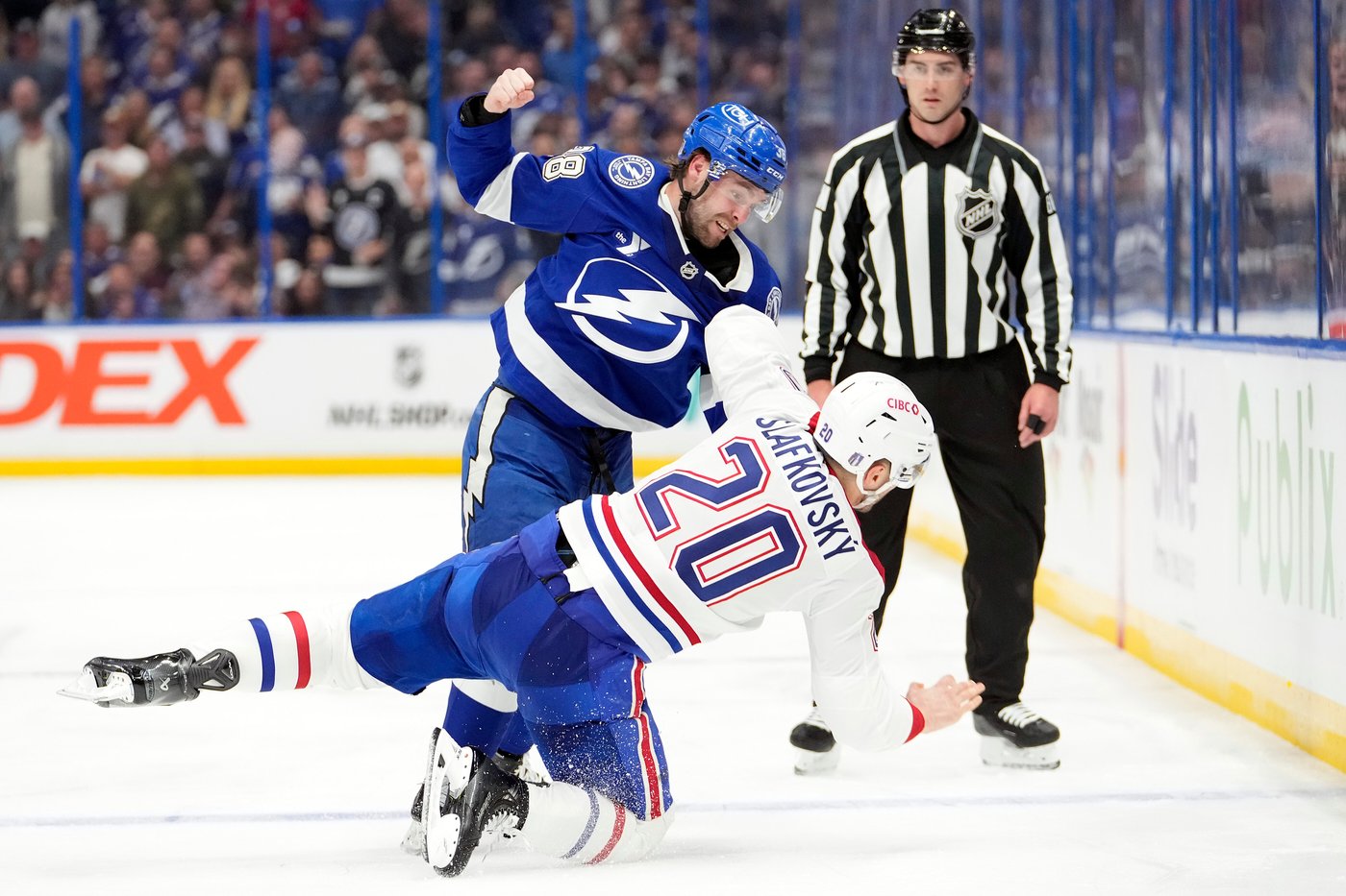 'Emotional leader' Brandon Hagel a central figure in Lightning-Canadiens series | iNFOnews.ca