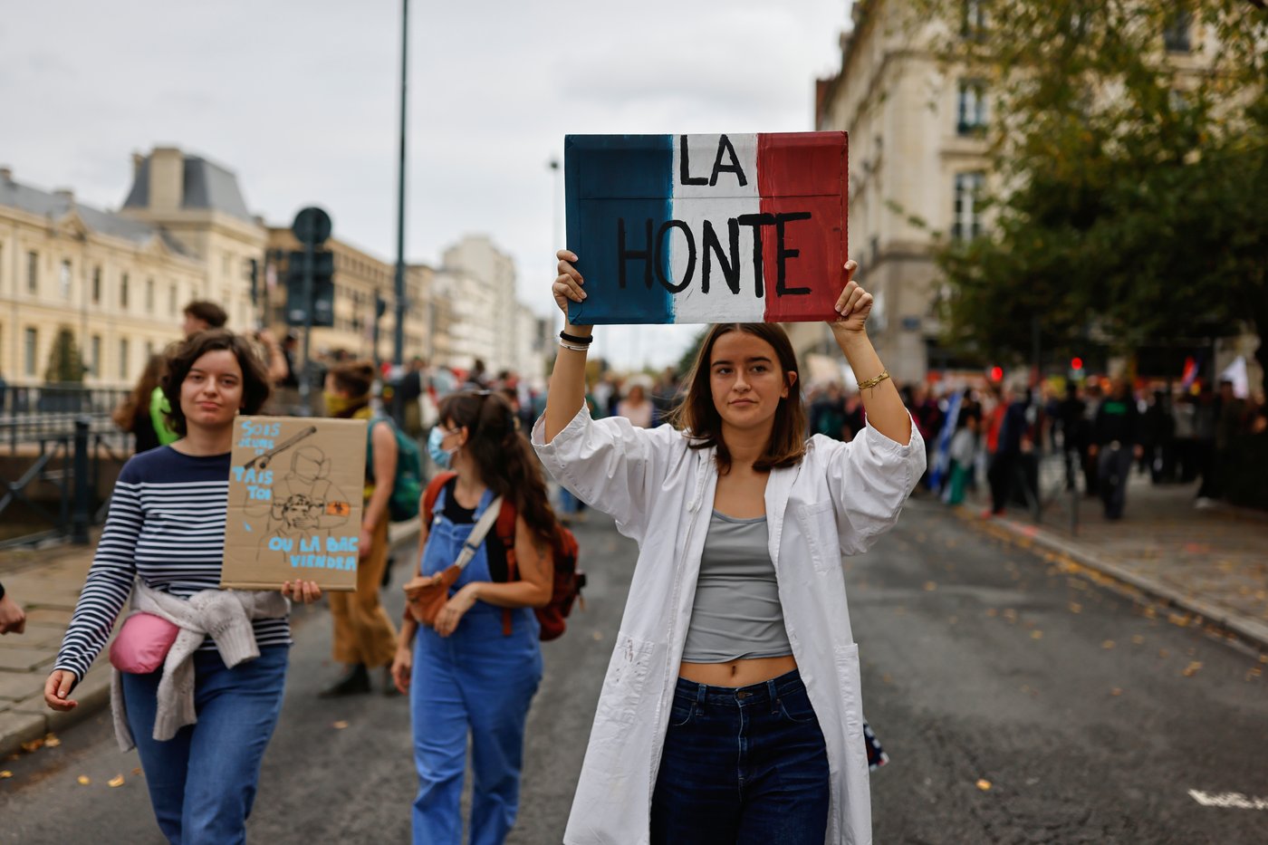 Greta Thunberg backs French high school protests over run-down schools | iNFOnews.ca Greta Thunberg backs French high school protests over run-down schools | iNFOnews.ca