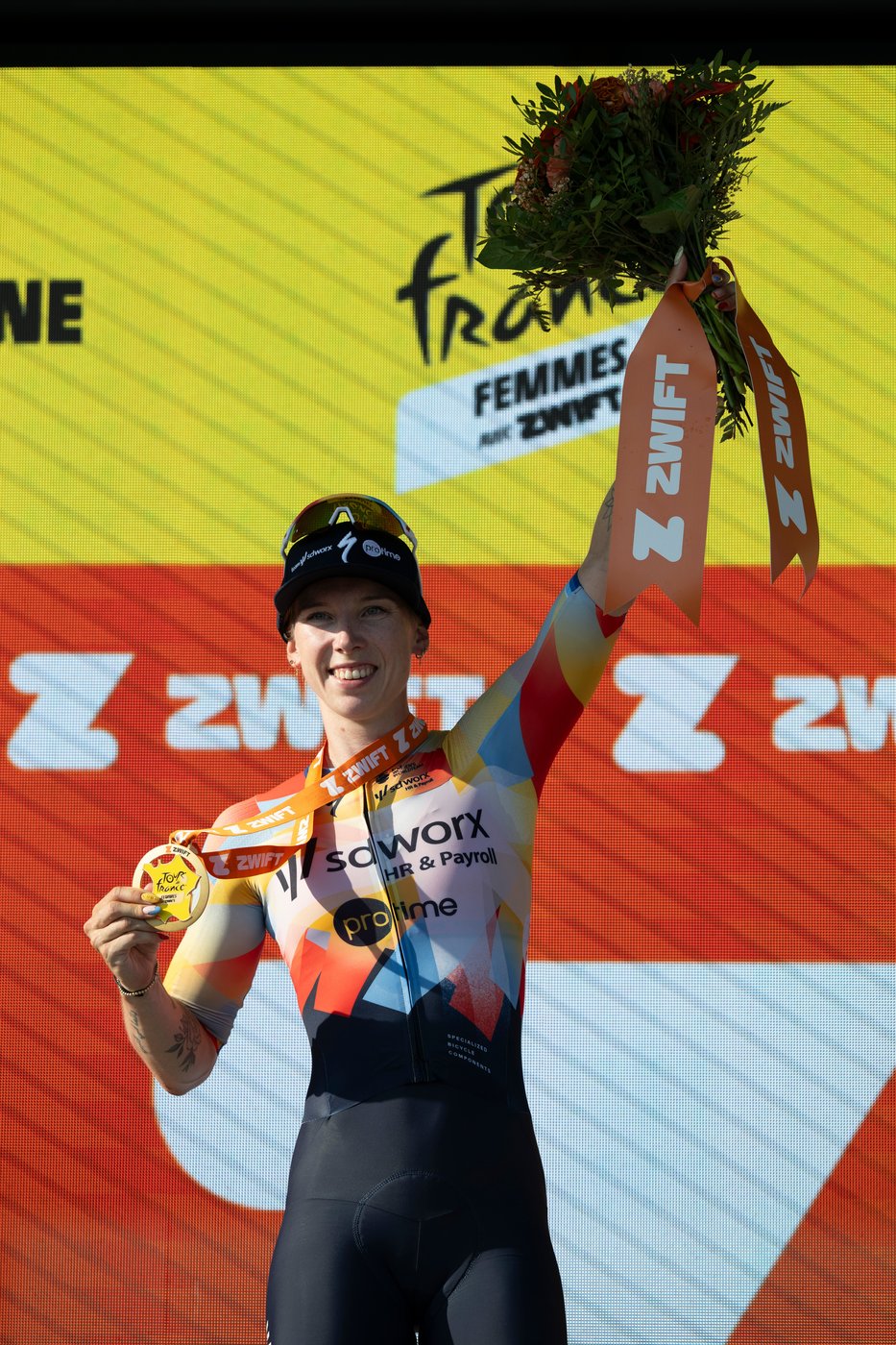 Lorena Wiebes wins opening stage of Women's Tour de France | iNFOnews.ca