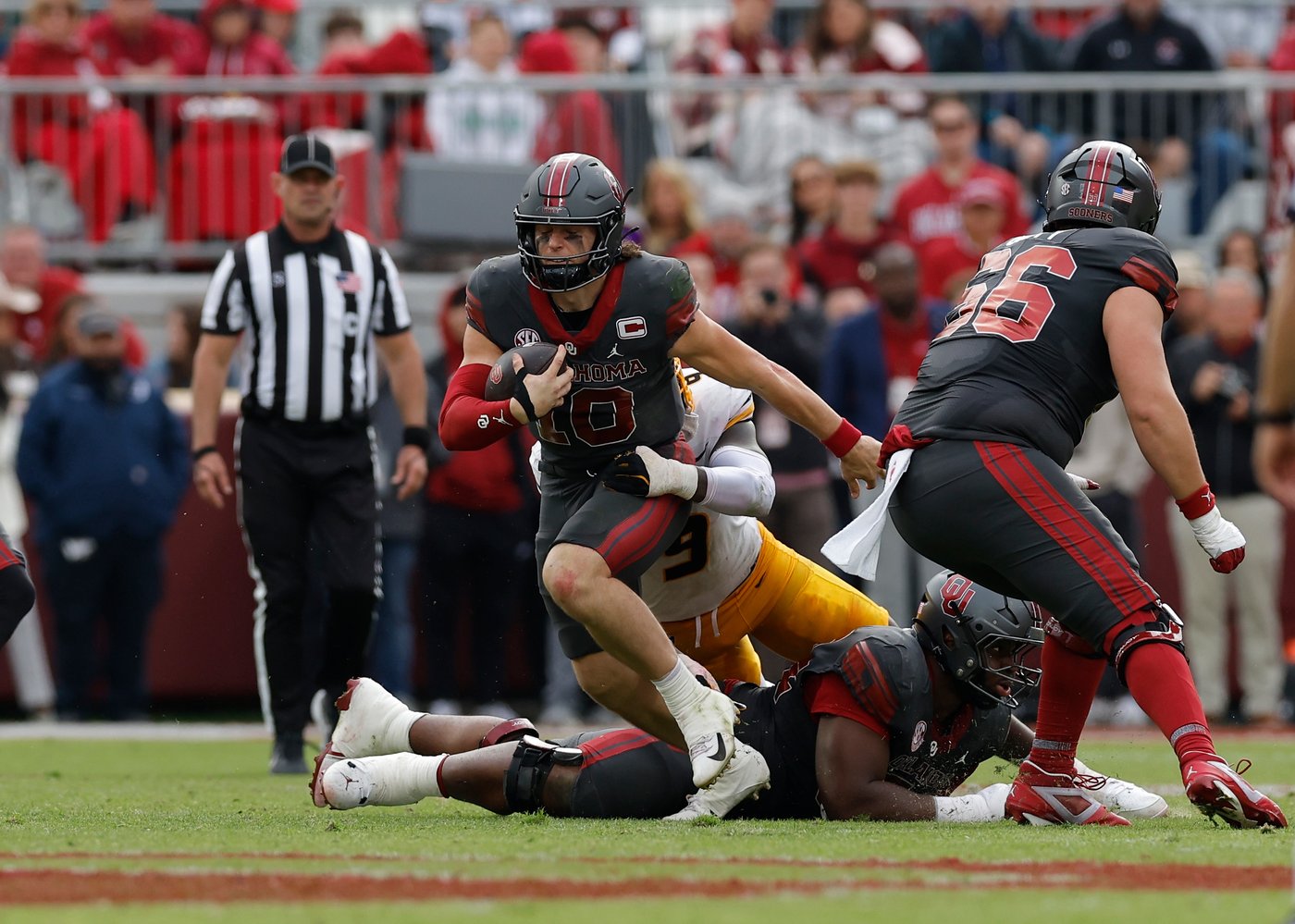 No. 8 Oklahoma defeats No. 23 Missouri 17-6, moves closer to possible College Football Playoff spot | iNFOnews.ca