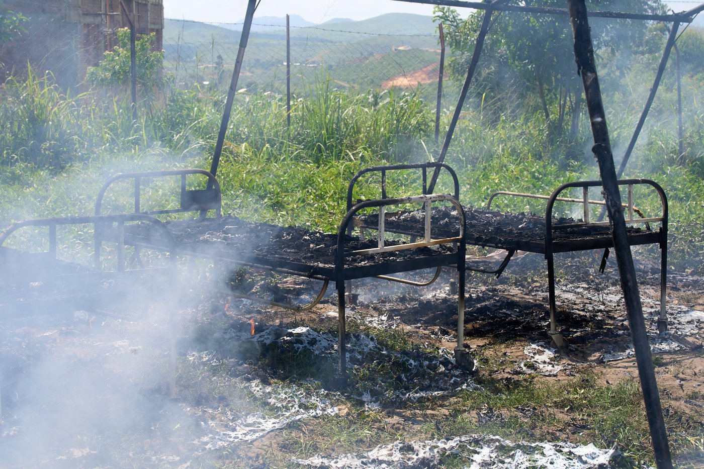Residents burn an Ebola treatment center in Congo as anger grows over the outbreak | iNFOnews.ca