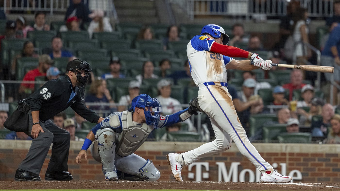 D'Arnaud hits a walk-off homer as Braves keep up their playoff push with a 2-1 win over Royals | iNFOnews.ca D'Arnaud hits a walk-off homer as Braves keep up their playoff push with a 2-1 win over Royals | iNFOnews.ca
