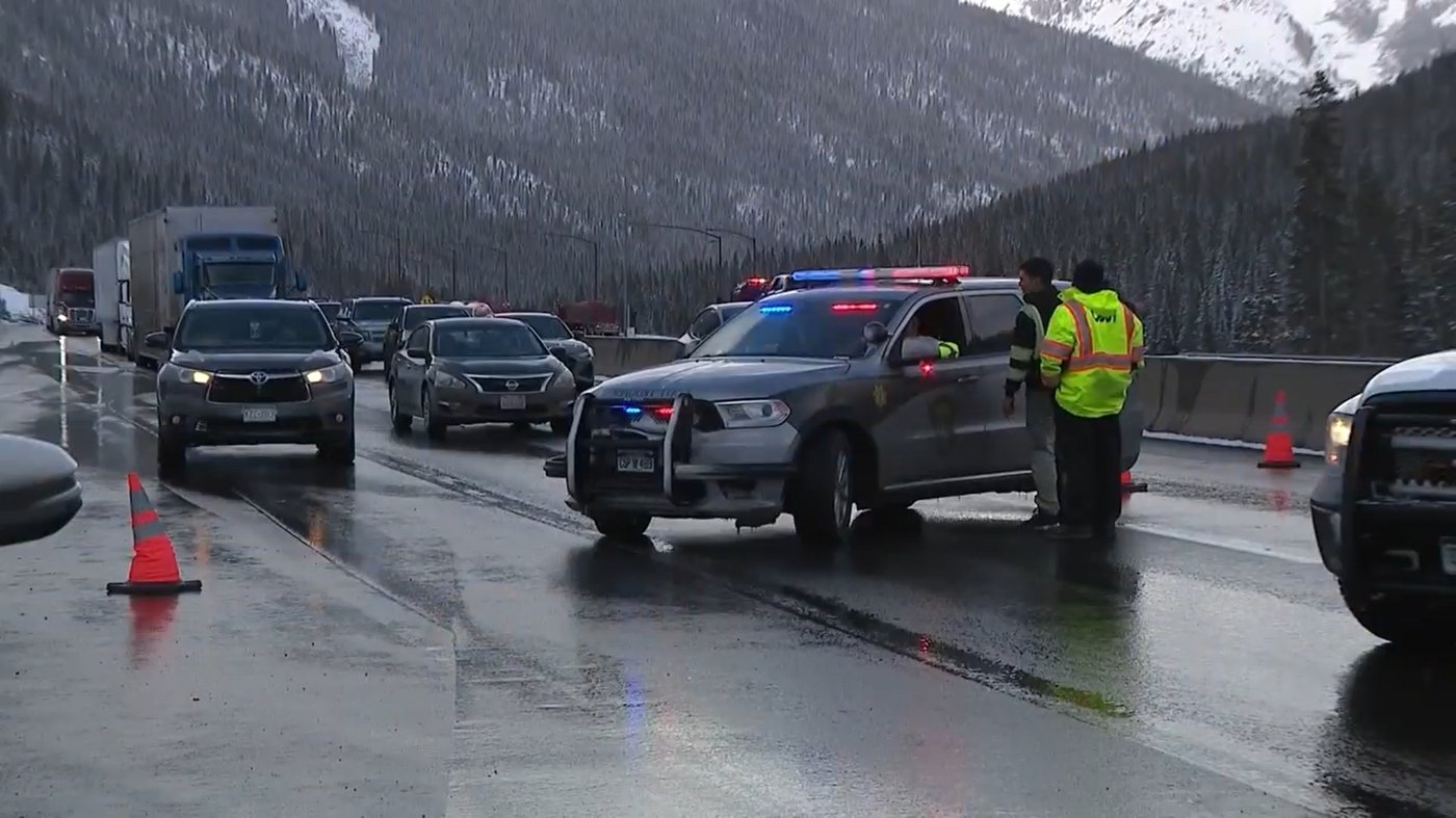 Pileup of about 70 vehicles on Interstate 70 in Colorado sends 8 to the hospital | iNwheels