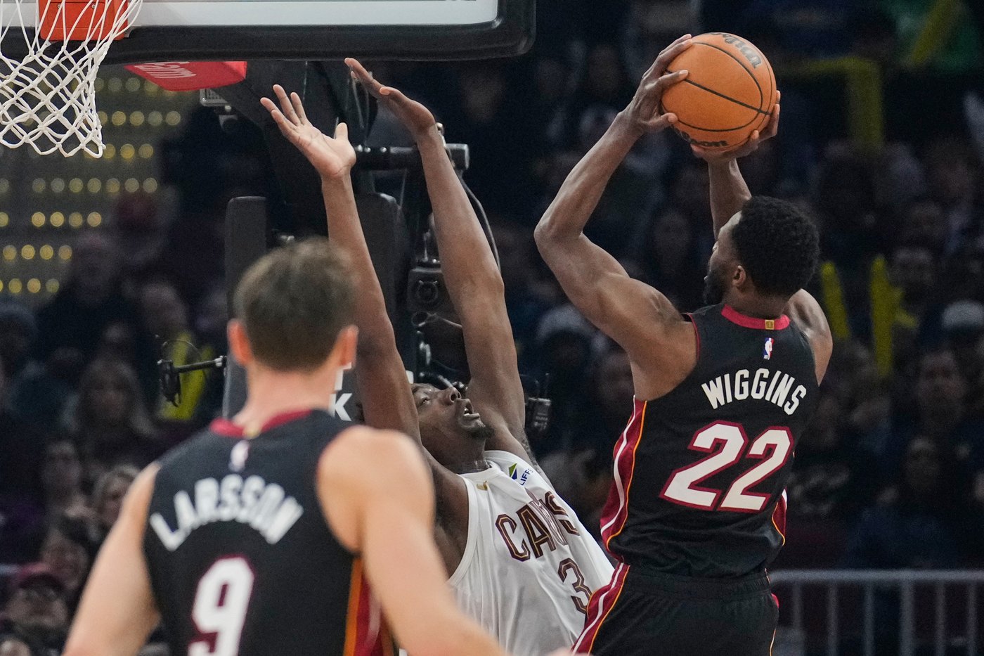 Norman Powell scores 18, Heat use balanced attack to down Cavs 120-103 and snap 5-game skid | iNFOnews.ca Norman Powell scores 18, Heat use balanced attack to down Cavs 120-103 and snap 5-game skid | iNFOnews.ca