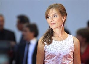 Isabelle Huppert plays mother superior in adaptation of "The Nun," competing at Berlin fest | iNFOnews.ca CP21970267