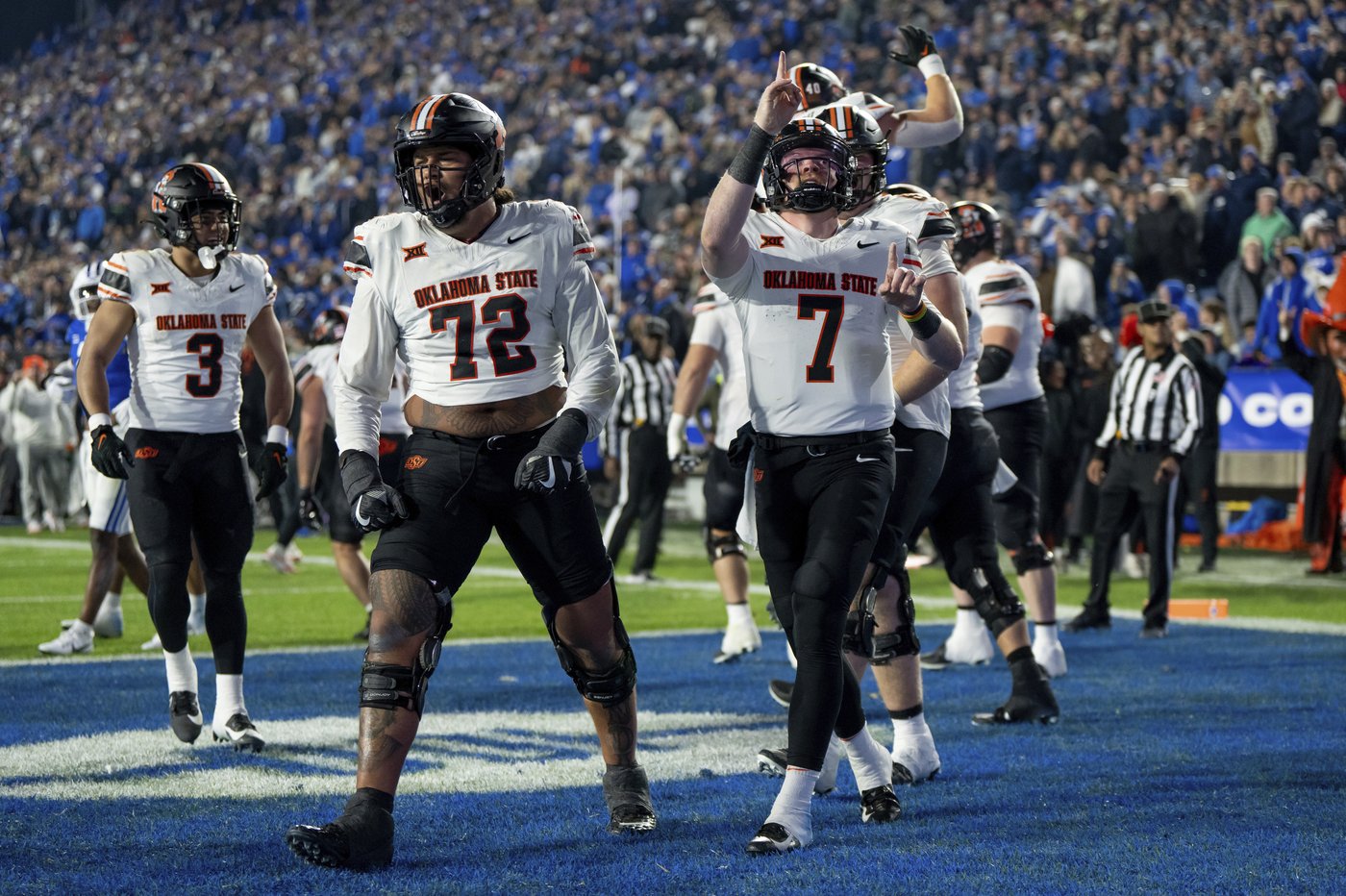 No. 13 BYU outlasts Oklahoma State to remain undefeated, winning 38-35 on TD with 10 seconds left | iNFOnews.ca
