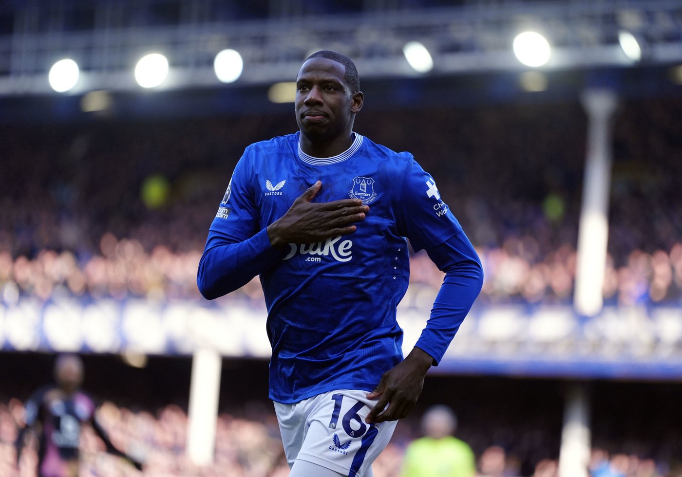 Everton and Liverpool unite to condemn racist abuse directed at Abdoulaye Doucoure | iNFOnews.ca Everton and Liverpool unite to condemn racist abuse directed at Abdoulaye Doucoure | iNFOnews.ca