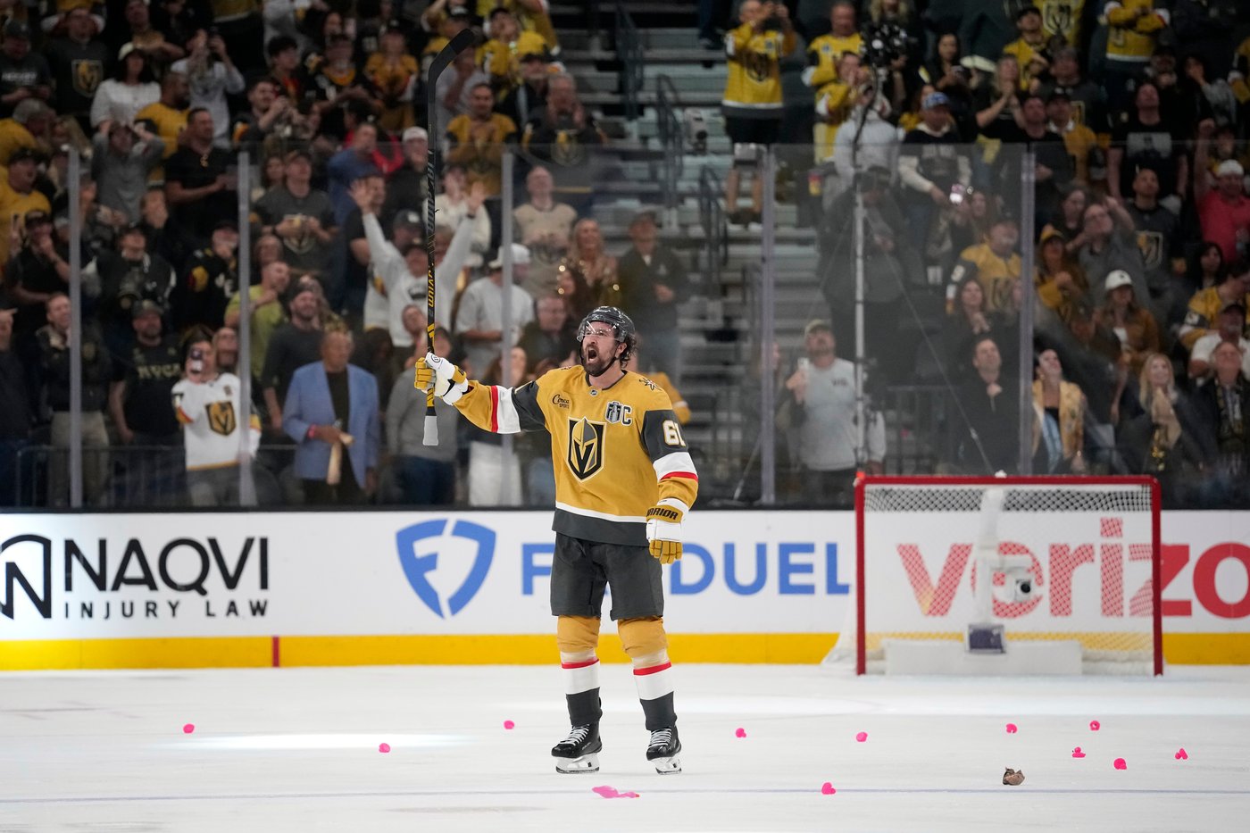 Golden Knights tip Hurricanes 5-4 in 2OT after blowing 4-goal lead | iNFOnews.ca