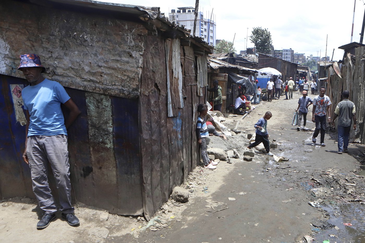 From guns to gardens: Former gangsters fight hunger in Kenya | iNFOnews.ca From guns to gardens: Former gangsters fight hunger in Kenya | iNFOnews.ca
