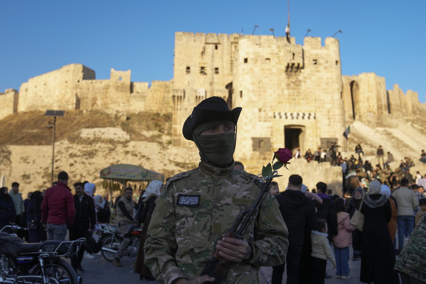 US officials have been in direct contact with the Syrian rebel group that ousted Assad, Blinken says | iNFOnews.ca