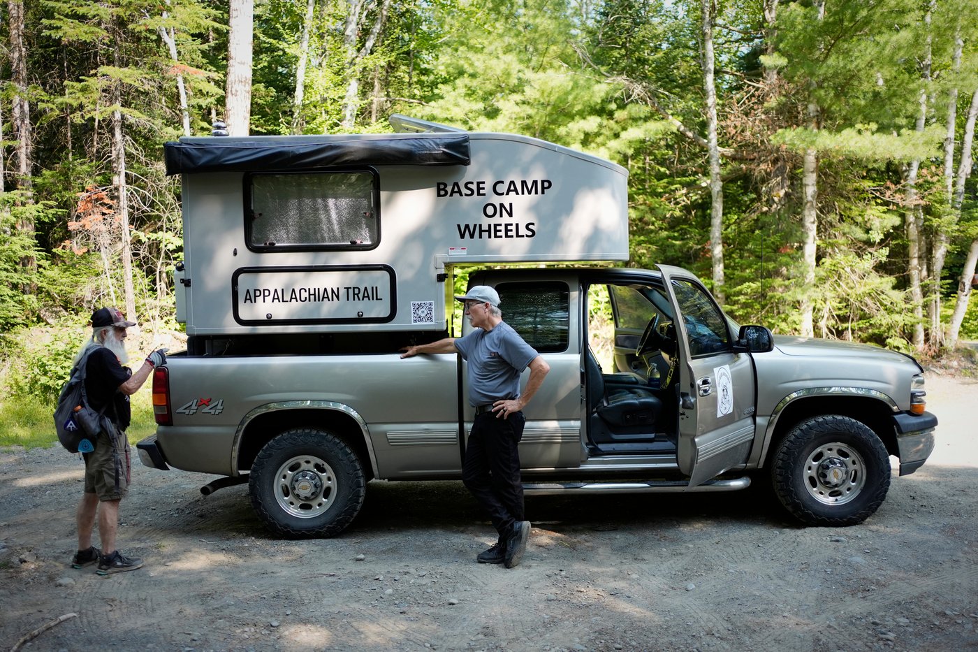 Photos show oldest hiker reclaiming Appalachian Trail record at 91 | iNFOnews.ca
