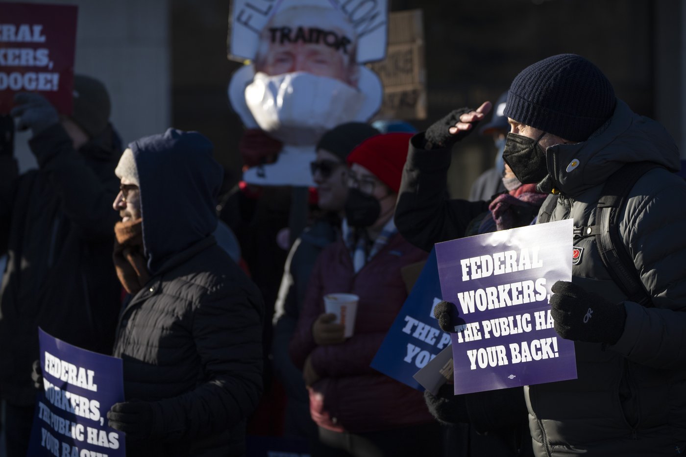 Anger, chaos and confusion take hold as federal workers face mass layoffs | iNFOnews.ca