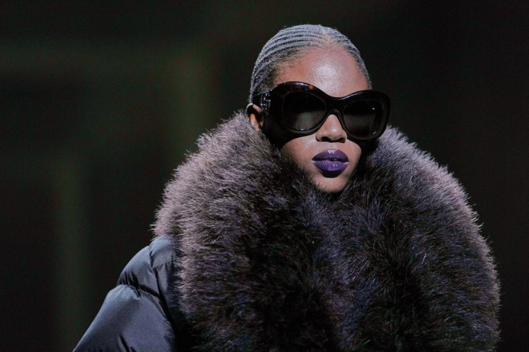 Kate Moss closes Demna's first Gucci show in a plunging gown and branded thong | iNFOnews.ca