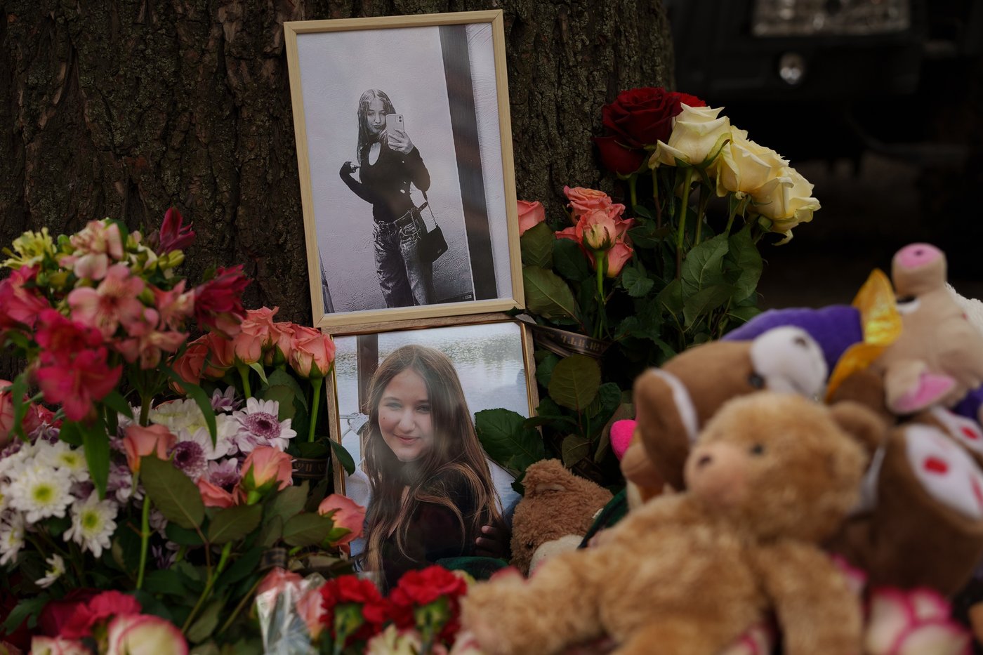 Kyiv mourns as death toll from Russian attack in the Ukrainian capital rises to 24 | iNFOnews.ca