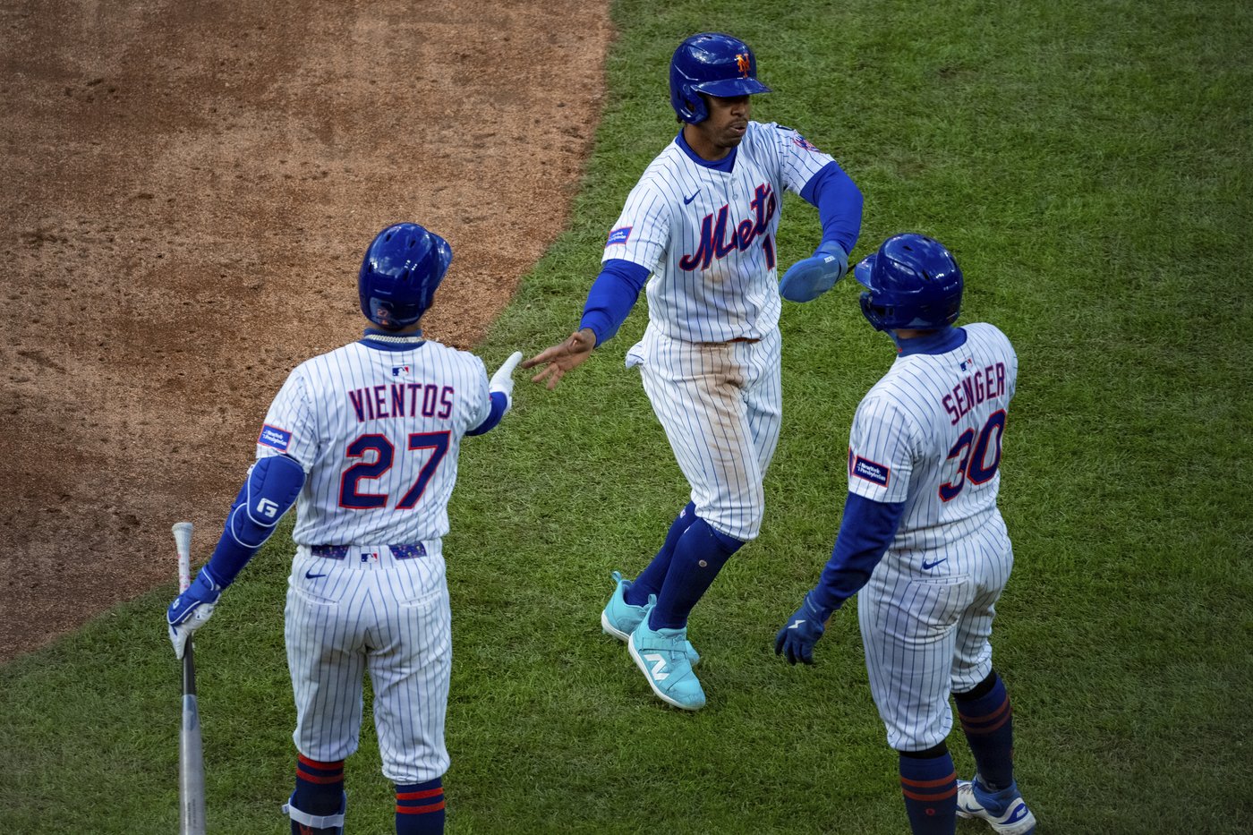 Alonso and Lindor lead Mets past Marlins 10-5 for 6th straight win | iNFOnews.ca