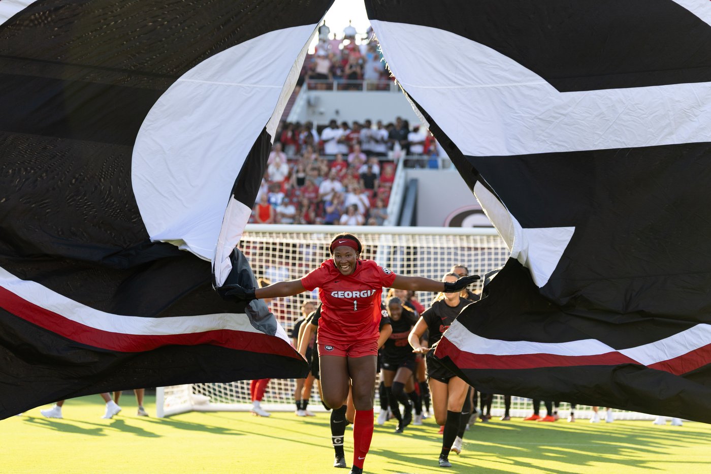 Georgia women's soccer team breaks NCAA attendance record with crowd of 25,433 | iNFOnews.ca Georgia women's soccer team breaks NCAA attendance record with crowd of 25,433 | iNFOnews.ca