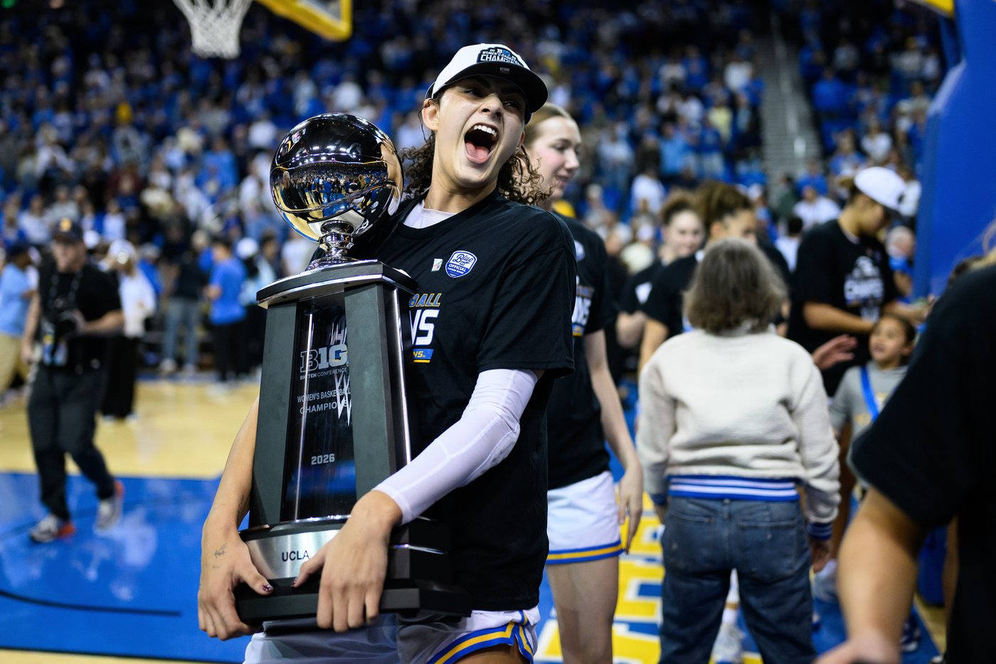 With Big Ten title clinched and a 21-game winning streak, No. 2 UCLA looks ahead to March | iNFOnews.ca With Big Ten title clinched and a 21-game winning streak, No. 2 UCLA looks ahead to March | iNFOnews.ca
