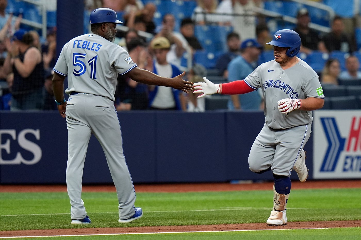 Yandy Díaz homers, Drew Rasmussen earns 6th straight win as the Rays beat the Blue Jays 7-6 | iNFOnews.ca