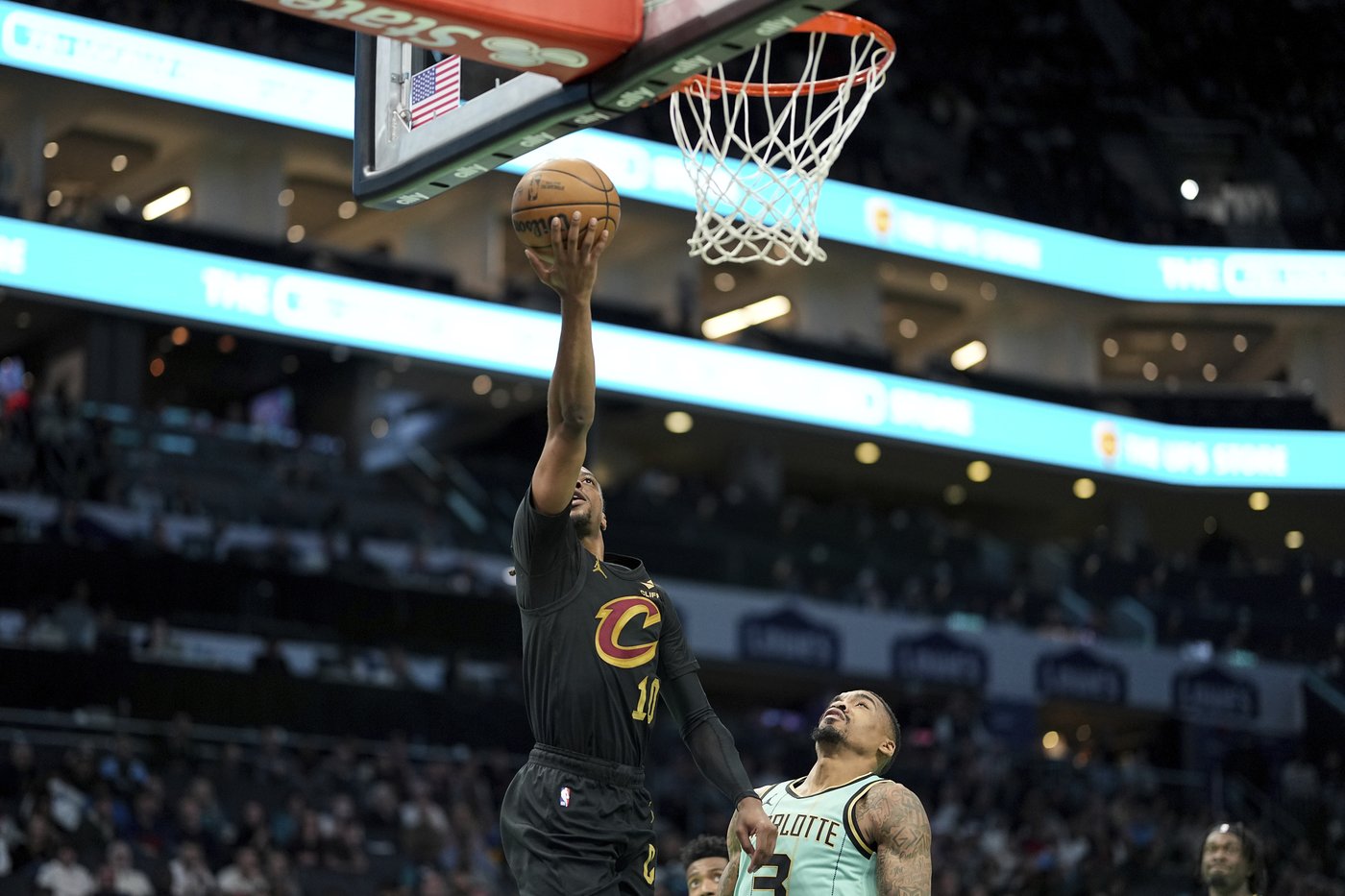 Mobley scores career-high 41 points as Cavaliers beat Hornets 116-102 | iNFOnews.ca