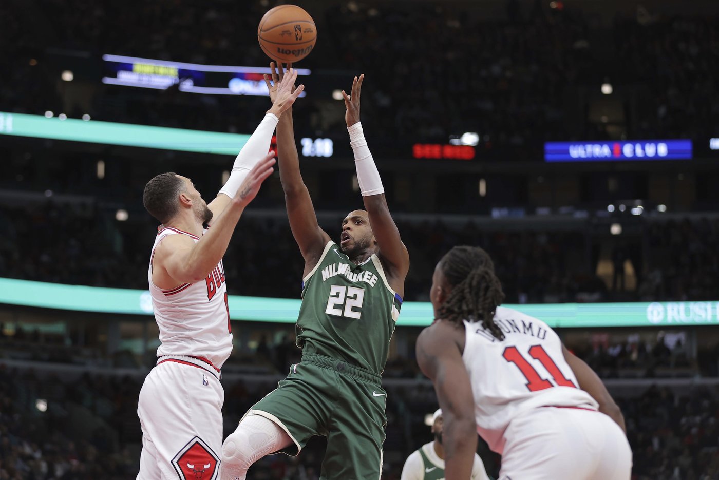 Middleton and Lopez lead the way as Bucks pound Bulls 112-91 without Giannis, Lillard | iNFOnews.ca Middleton and Lopez lead the way as Bucks pound Bulls 112-91 without Giannis, Lillard | iNFOnews.ca