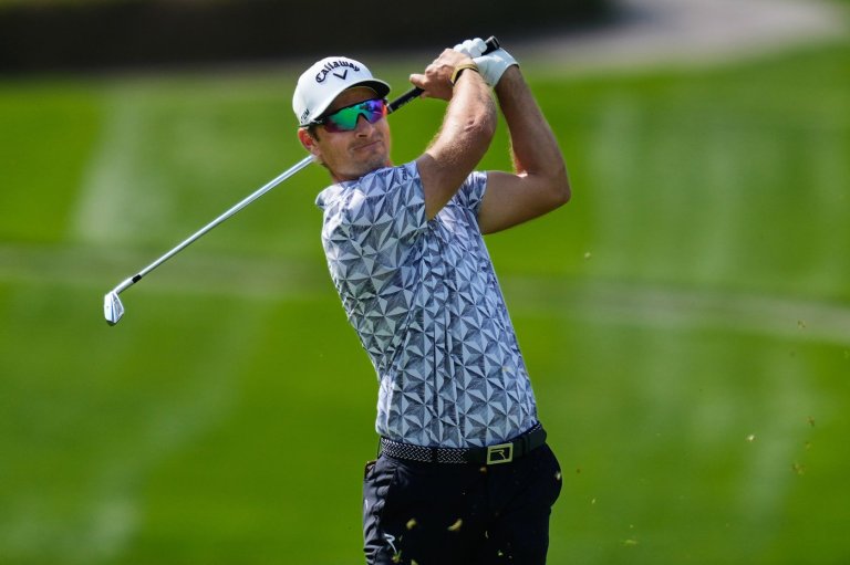 Reports: Italian golfer Pavan badly injured from fall down elevator shaft when car was not there | iNFOnews.ca