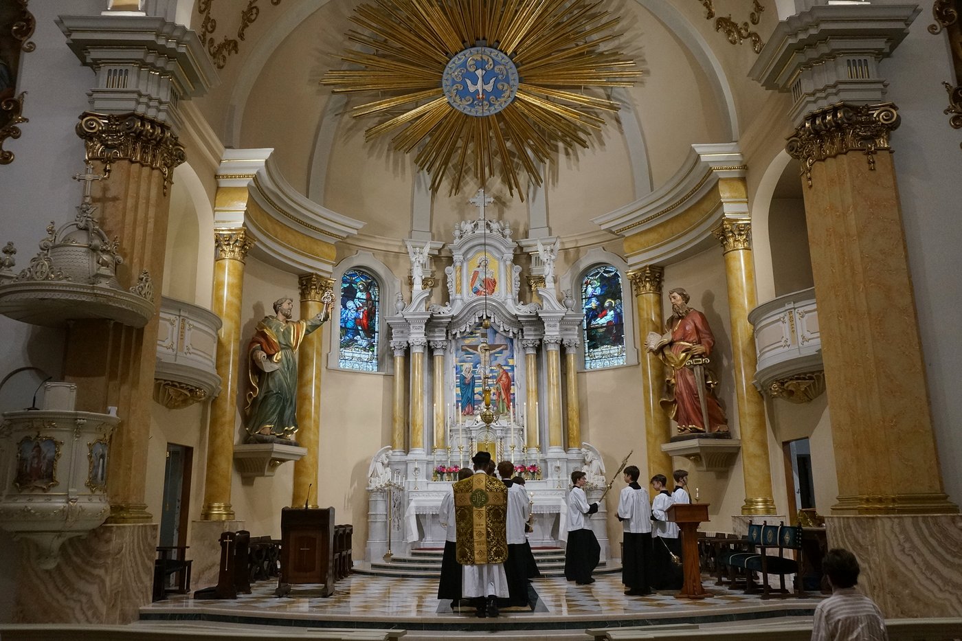 As Pope Leo faces traditionalists' schism, a Minnesota church merges old customs with fidelity | iNFOnews.ca As Pope Leo faces traditionalists' schism, a Minnesota church merges old customs with fidelity | iNFOnews.ca