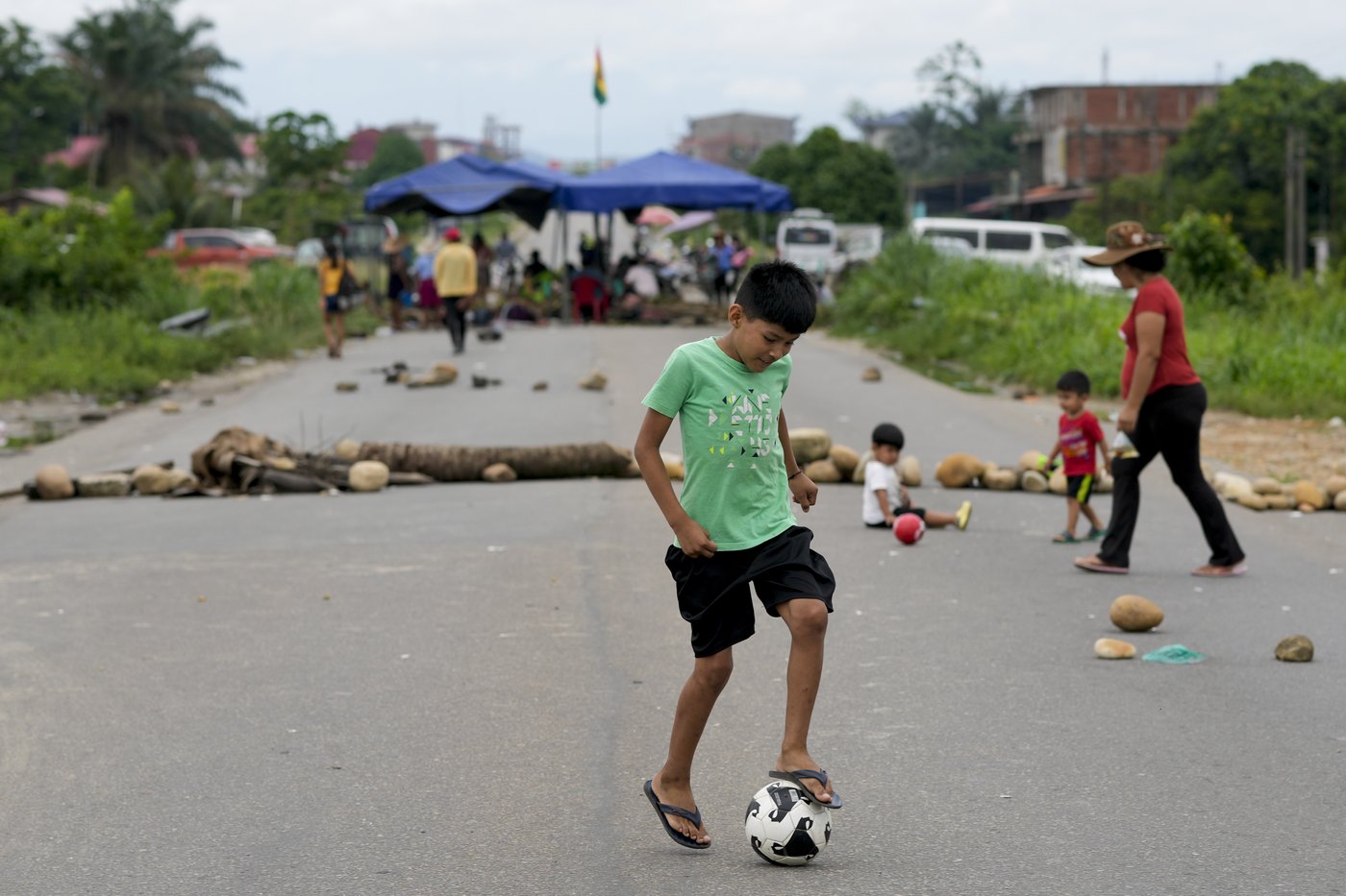 Bolivia's Evo Morales tells AP he'll press on with a hunger strike until his rival accepts dialogue | iNFOnews.ca
