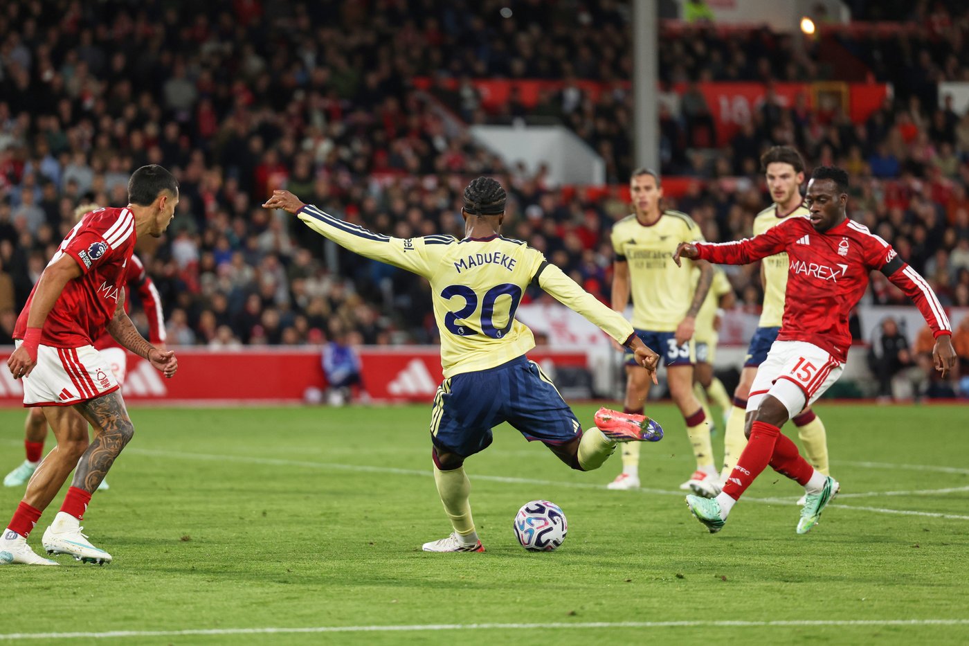 Goal from halfway line helps surprise package Brighton win 5-0 as Arsenal leaves it late at Forest | iNFOnews.ca Goal from halfway line helps surprise package Brighton win 5-0 as Arsenal leaves it late at Forest | iNFOnews.ca