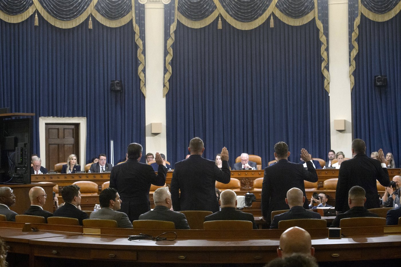 After a chaotic Congress, lawmakers head home to ask voters: How about another term? | iNFOnews.ca