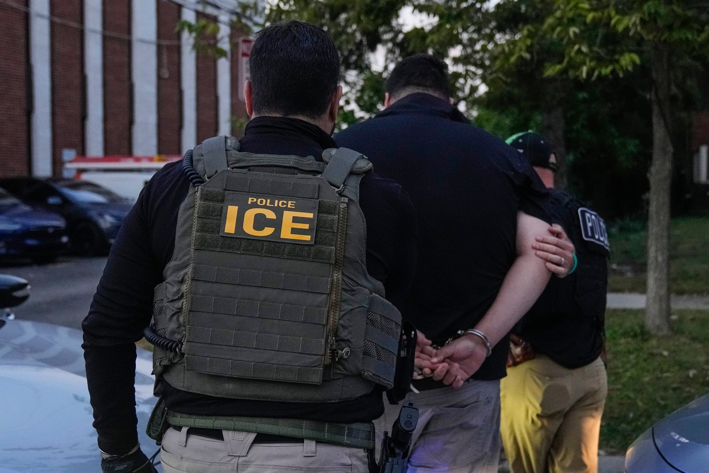 Why immigration remains strong for Trump among Republicans, according to a new AP-NORC poll | iNFOnews.ca Why immigration remains strong for Trump among Republicans, according to a new AP-NORC poll | iNFOnews.ca