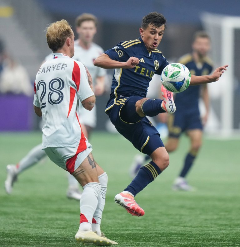 Vancouver Whitecaps extend defensive midfielder Cubas through 2027-28 | iNFOnews.ca