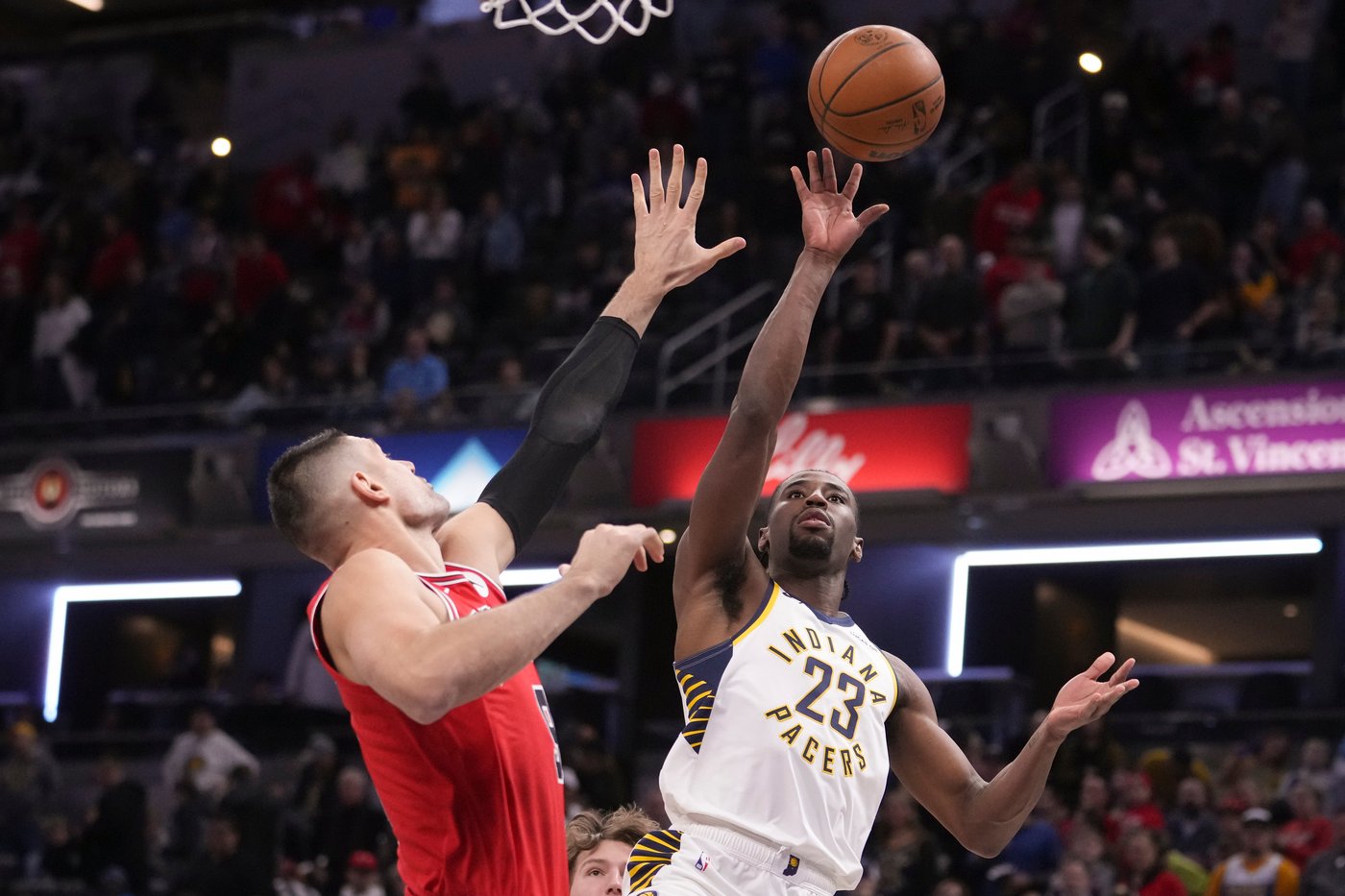 Aaron Nesmith makes go-ahead layup and game-saving block as Pacers rally past Bulls 113-110 | iNFOnews.ca