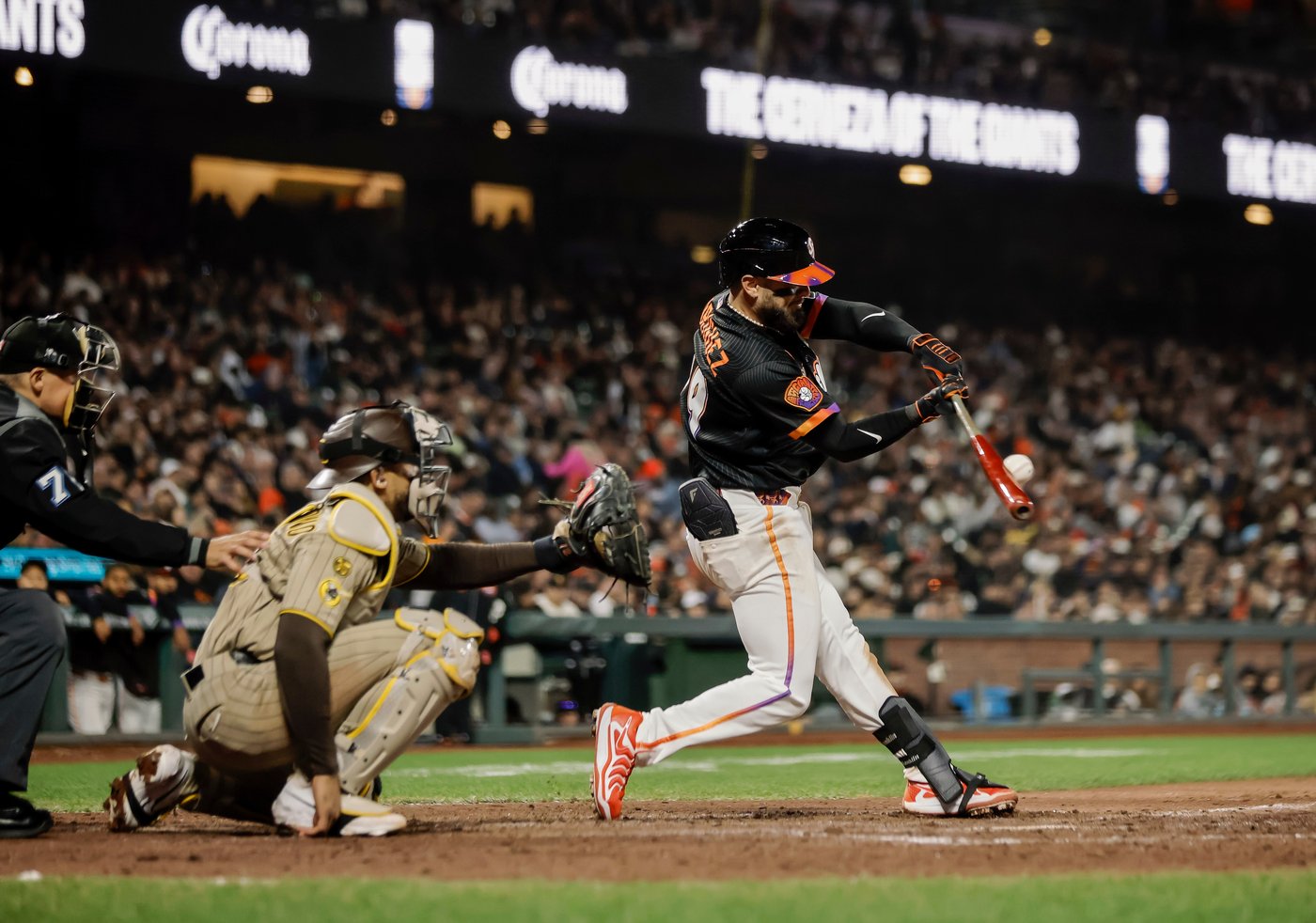 Padres tie season highs for hits (14) and runs in 10-5 win over Giants | iNFOnews.ca