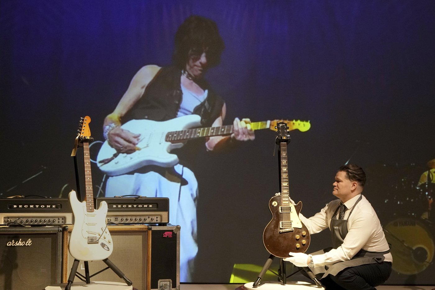 Rock icon Jeff Beck's guitars are going on display in London before they are put up for auction | iNFOnews.ca