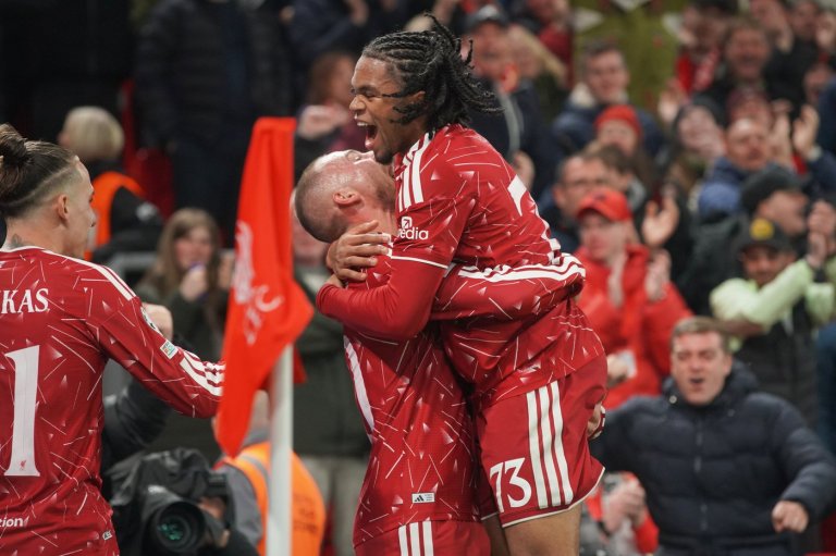 'Ruthless' teen Ngumoha inspires Liverpool comeback in Champions League | iNFOnews.ca