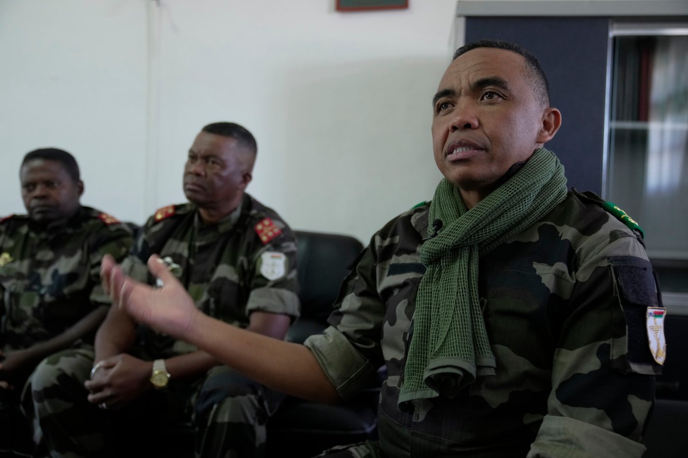 Leader of Madagascar's military rebellion tells AP he is 'taking the position of president' | iNFOnews.ca Leader of Madagascar's military rebellion tells AP he is 'taking the position of president' | iNFOnews.ca
