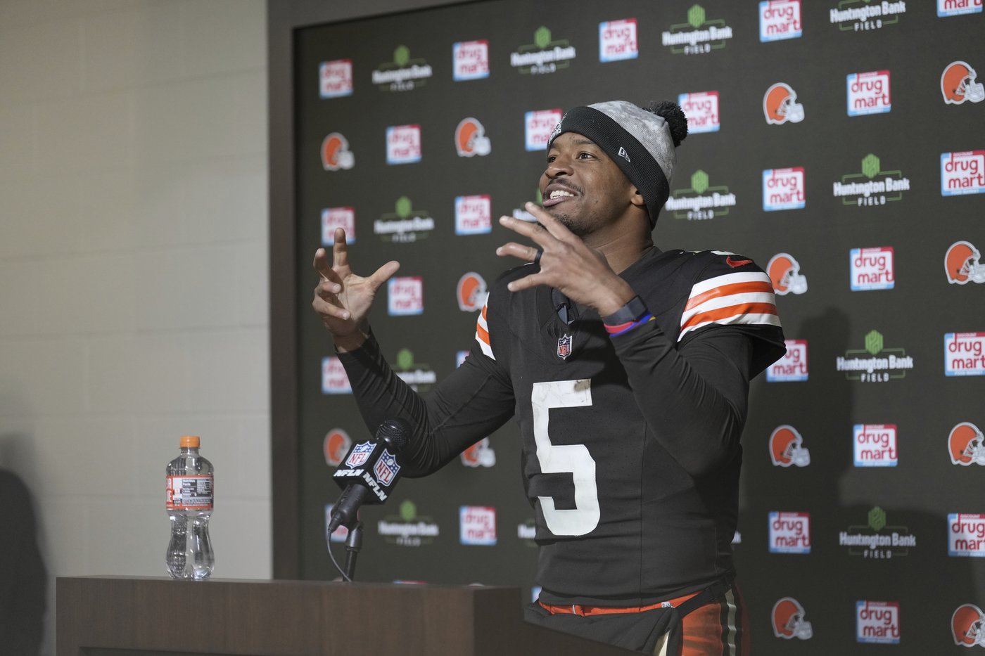 Winston's performance in snowy win over Steelers adds new layer to Browns' quarterback conundrum | iNFOnews.ca