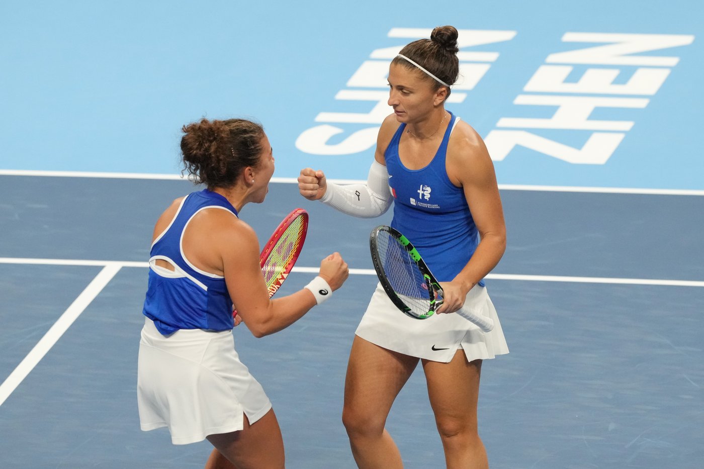 Italy recovers to beat host China 2-1 and reach another Billie Jean King Cup semifinal | iNFOnews.ca Italy recovers to beat host China 2-1 and reach another Billie Jean King Cup semifinal | iNFOnews.ca