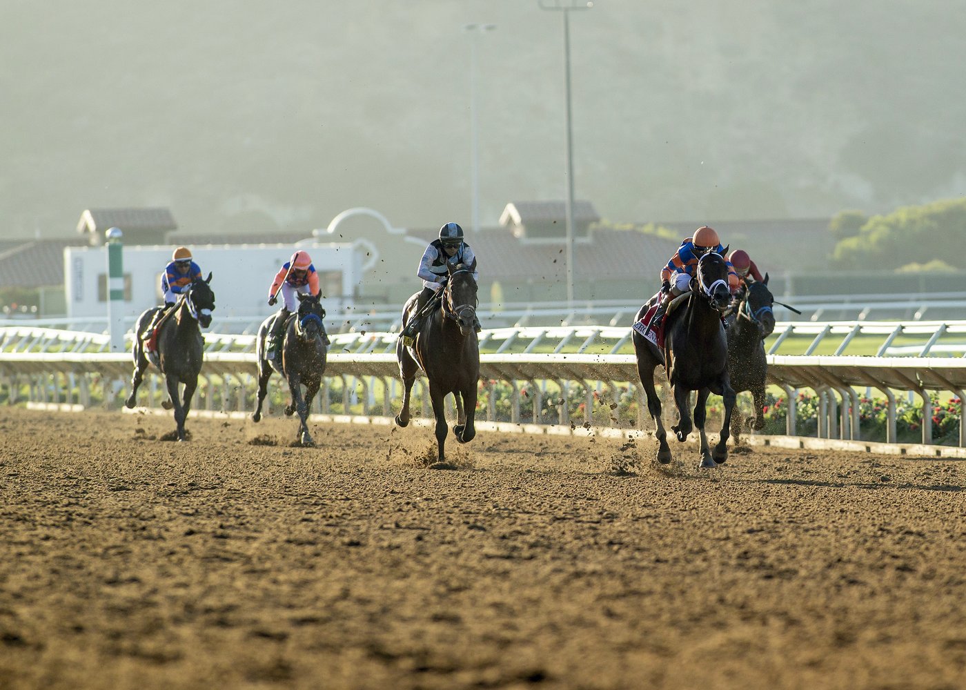 Fierceness overcomes early trouble to beat Journalism and win $1M Pacific Classic at Del Mar | iNFOnews.ca