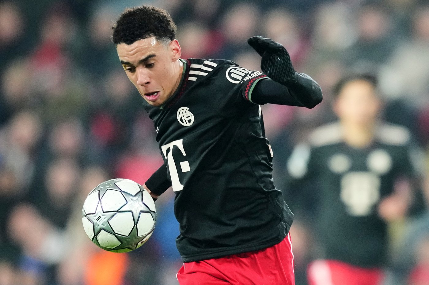Invincible no more, Bayern aims to make amends against Hamburg in Bundesliga | iNFOnews.ca