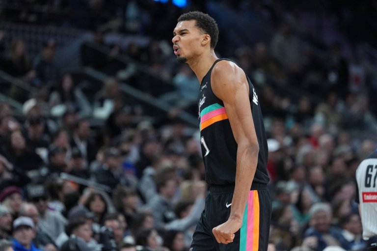 Wembanyama available to play against Grizzlies; will come off bench | iNFOnews.ca