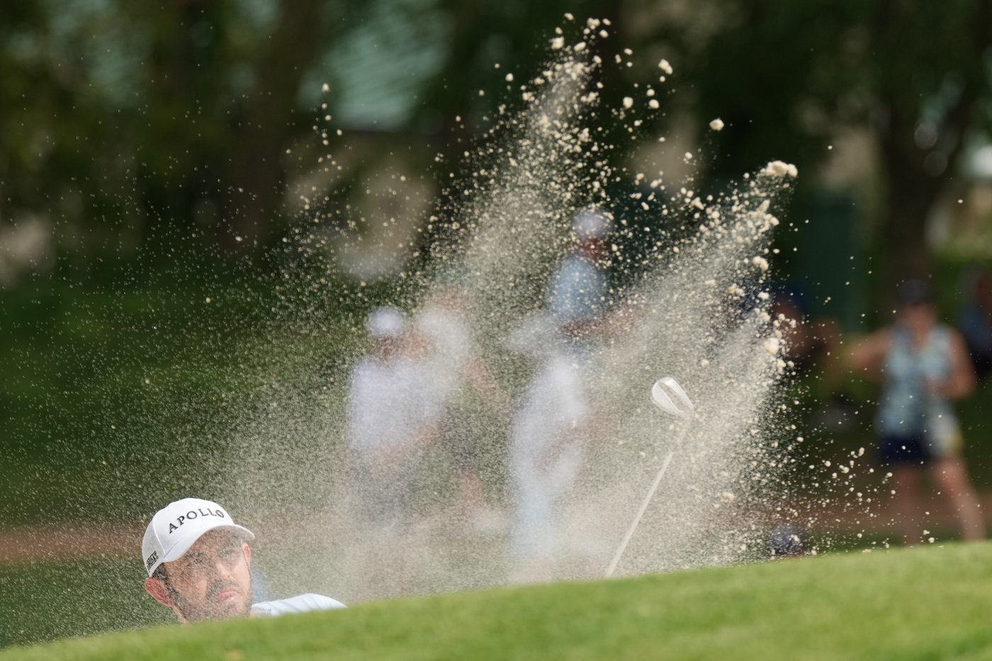 Wyndham Clark holds off McIlroy and Cantlay to capture BMW Championship for 3rd win this year | iNFOnews.ca