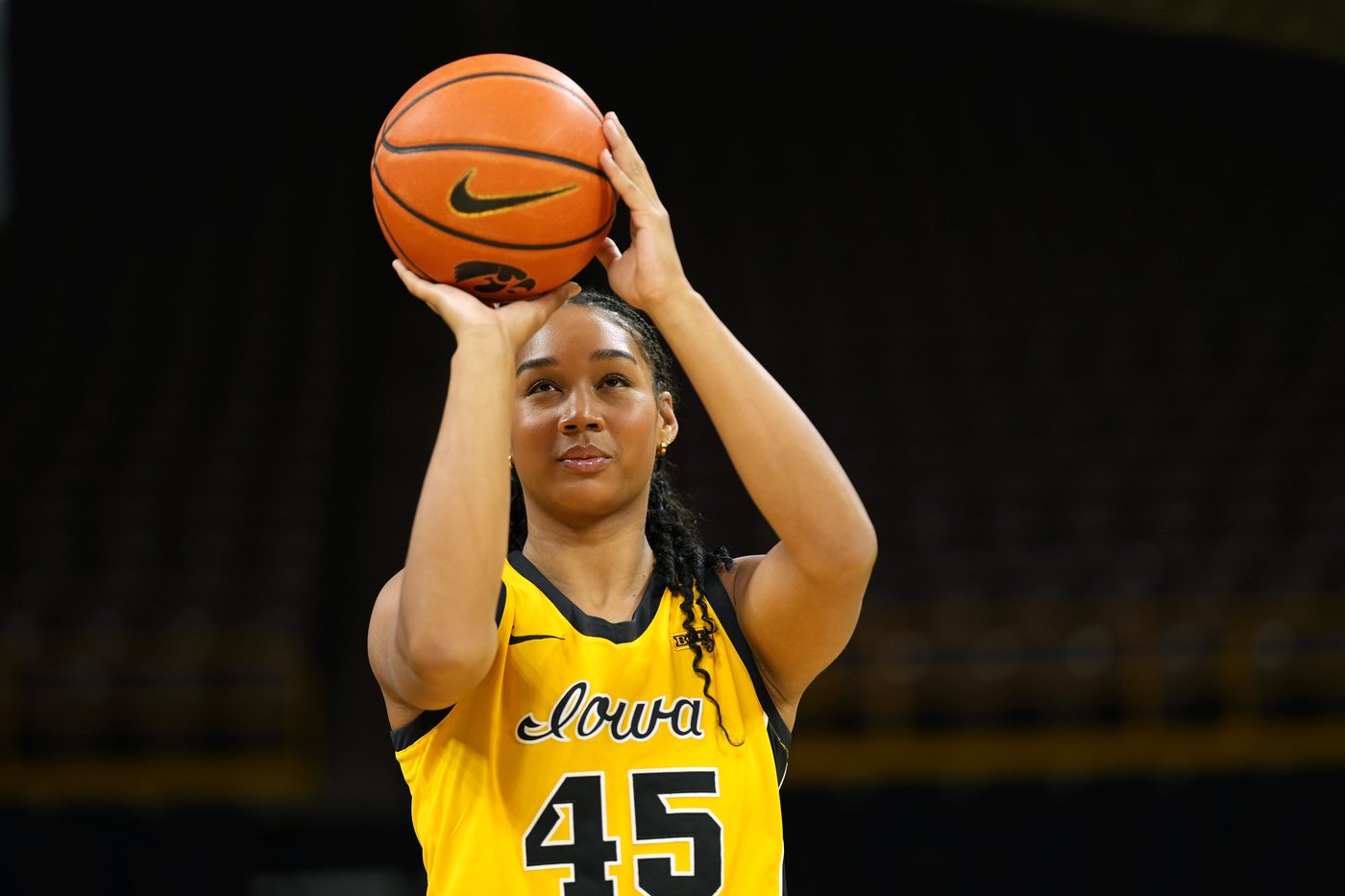 Iowa begins post-Caitlin Clark era with lower expectations and a new coach. Players see opportunity | iNFOnews.ca Iowa begins post-Caitlin Clark era with lower expectations and a new coach. Players see opportunity | iNFOnews.ca