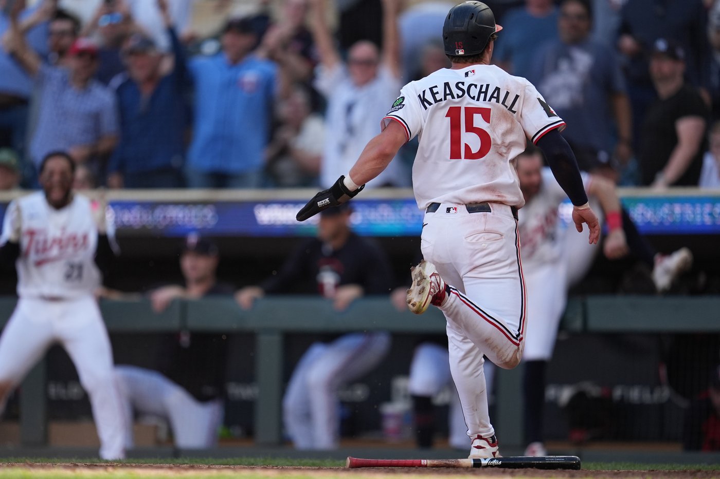Twins top Yankees 5-4 in 13 innings on Caratini's single after Judge leaves early with leg tightness | iNFOnews.ca Twins top Yankees 5-4 in 13 innings on Caratini's single after Judge leaves early with leg tightness | iNFOnews.ca