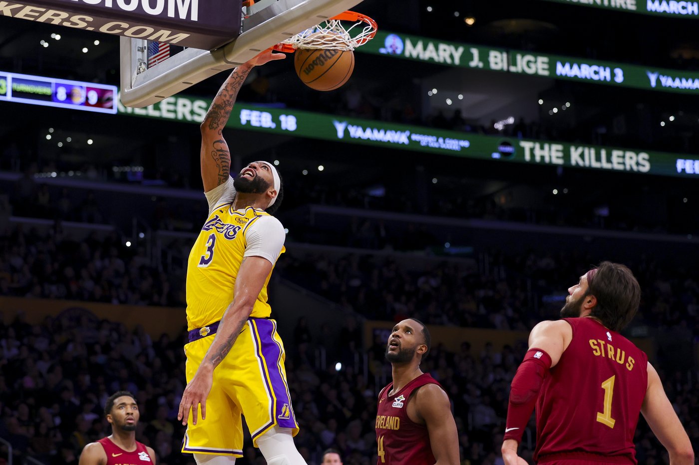 Lakers star Anthony Davis sits out against Portland to rest sprained left ankle | iNFOnews.ca