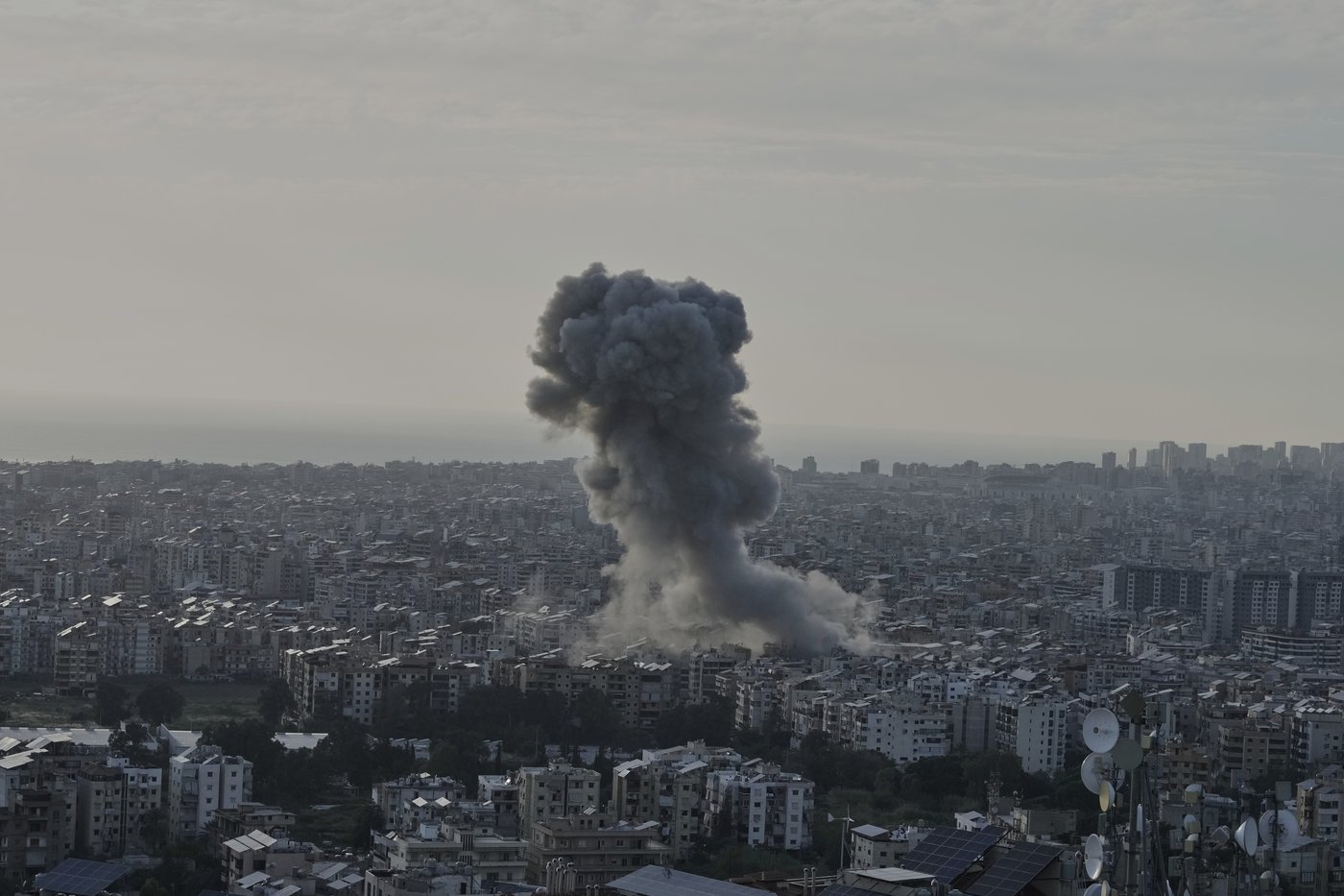 Israeli jets strike Beirut's southern suburbs for the third time since a ceasefire began | iNFOnews.ca